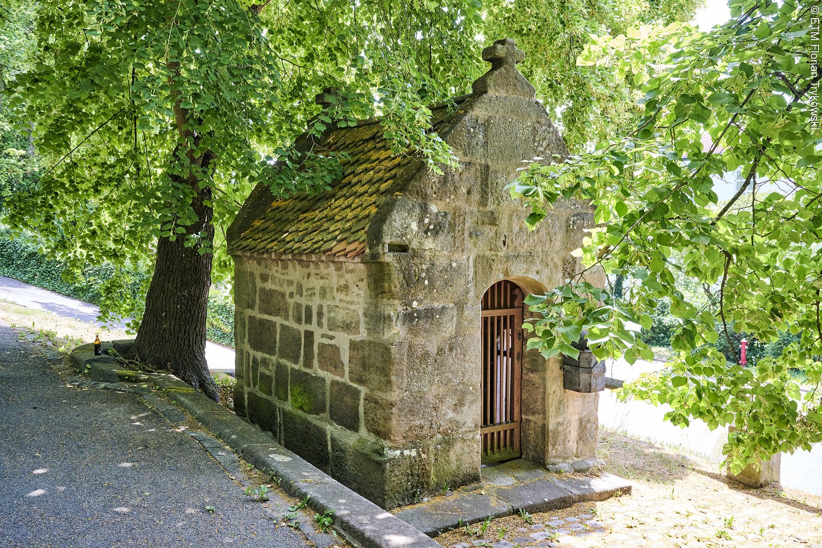 Die Burgbergkapelle Im Gr&uuml;nen am Burgberg