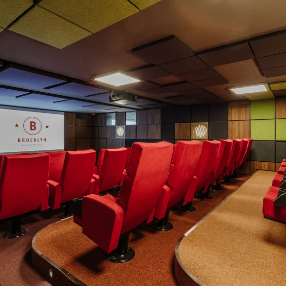 Kinosaal mit Kinositzen