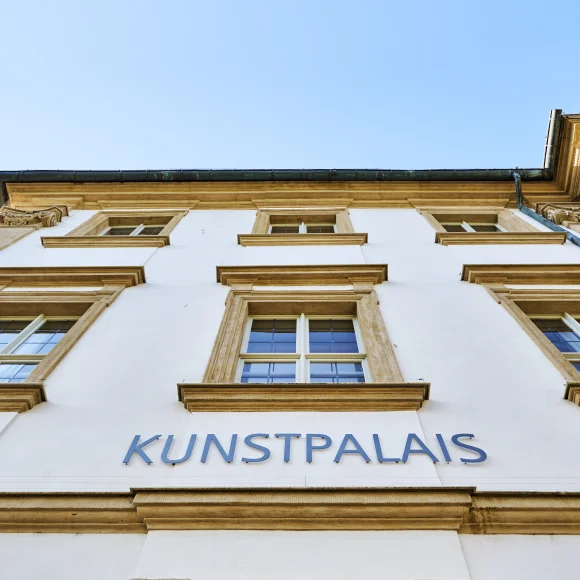 Kunstpalais von unten