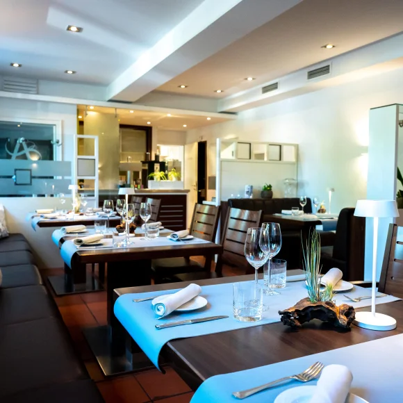 Räumlichkeiten im Restaurant Altmann by Jonas Richter